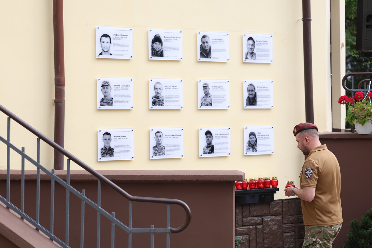 rb623174
