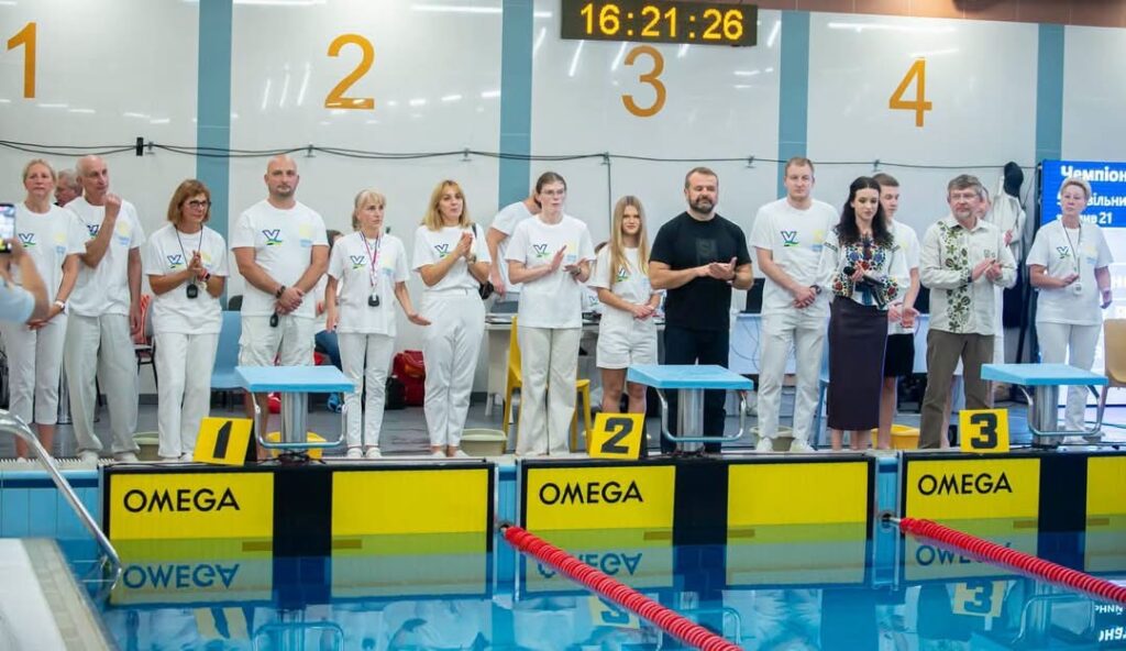 blago підтримала Відкритий чемпіонат Львівської області з плавання - 1