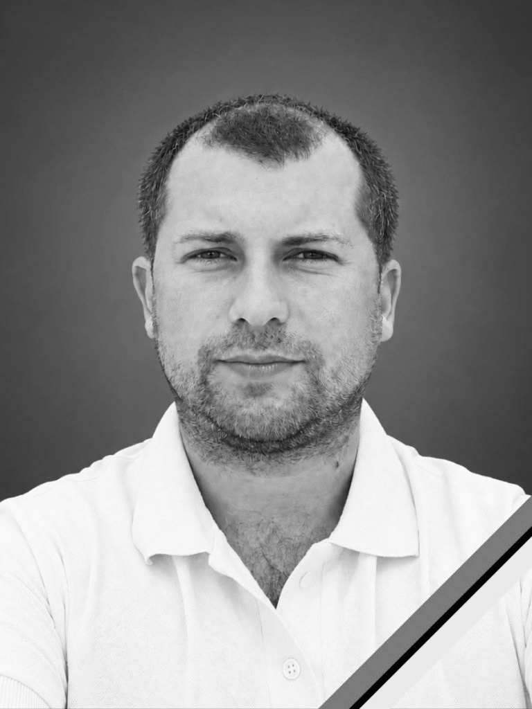 На Львівщині прощаються з трьома військовими — що про них відомо (фото) - 2