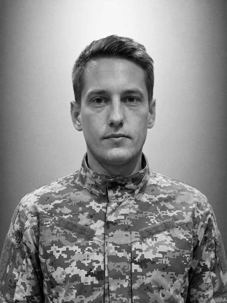 На Львівщині прощаються з девʼятьма військовими — що про них відомо (фото) - 3