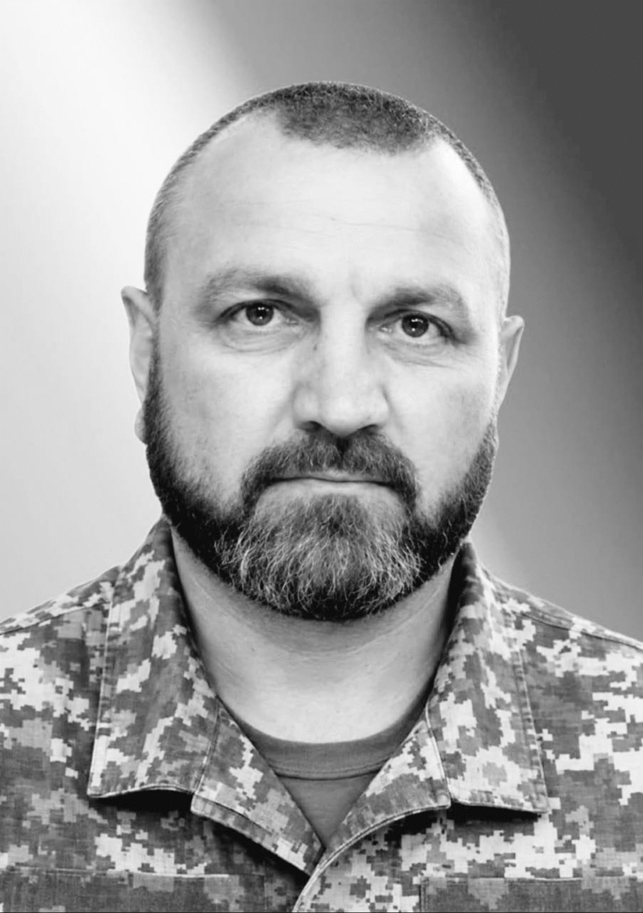 На Львівщині прощаються з девʼятьма військовими — що про них відомо (фото) - 9