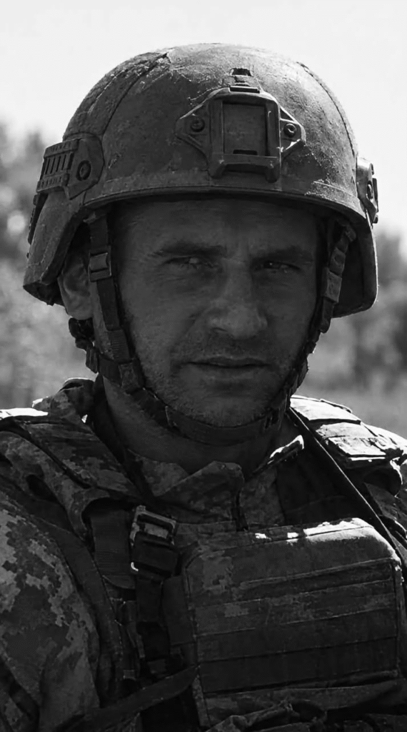 На Львівщині прощаються з девʼятьма військовими — що про них відомо (фото) - 7