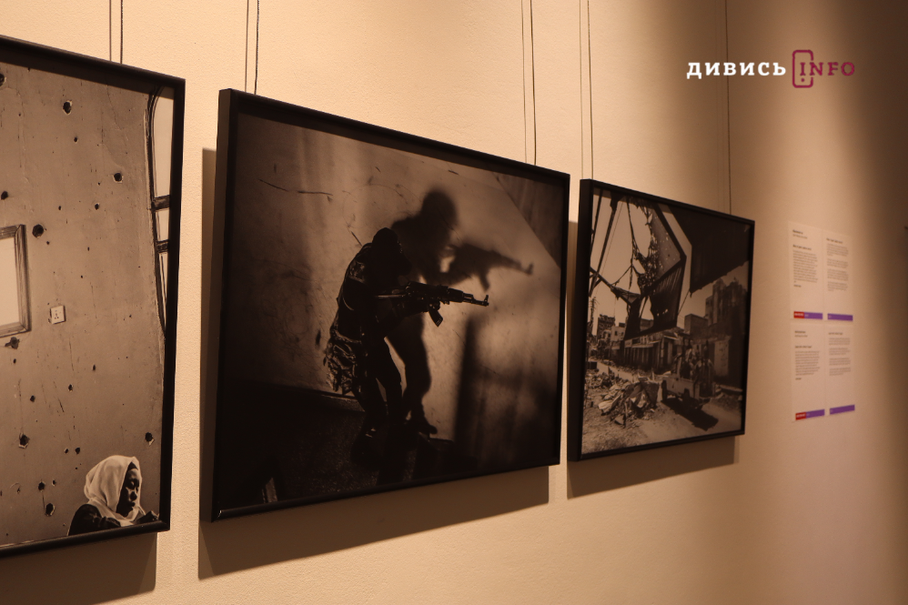 У Львові відкрили виставку документальних світлин переможців World Press Photo 2026 (фото) - 13
