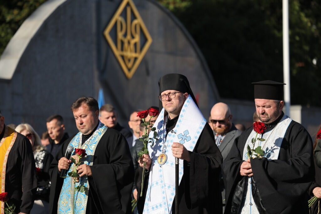 У Львові вшанували пам’ять полеглих захисників і захисниць та створення УПА - 3